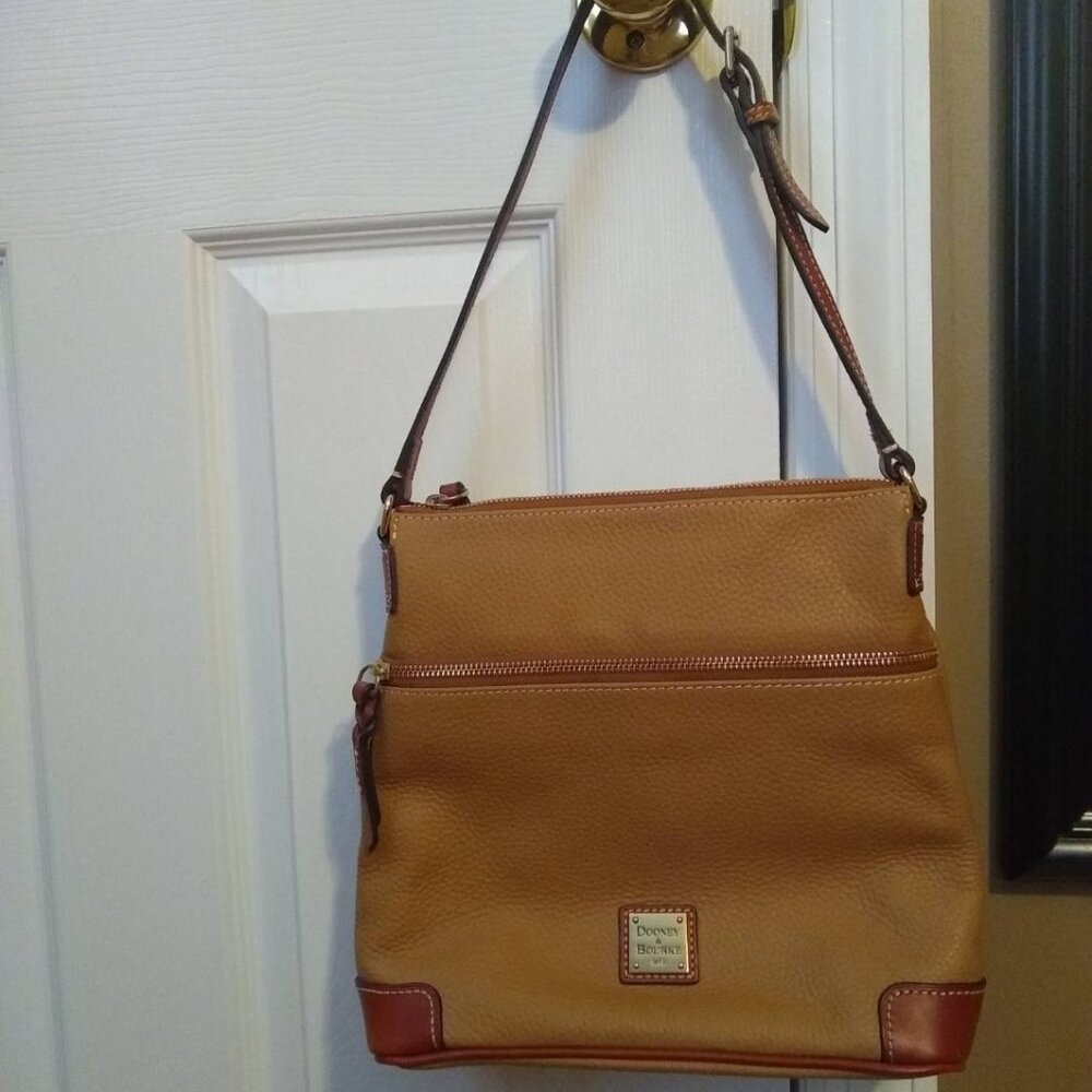 Dooney and Bourke Handbag